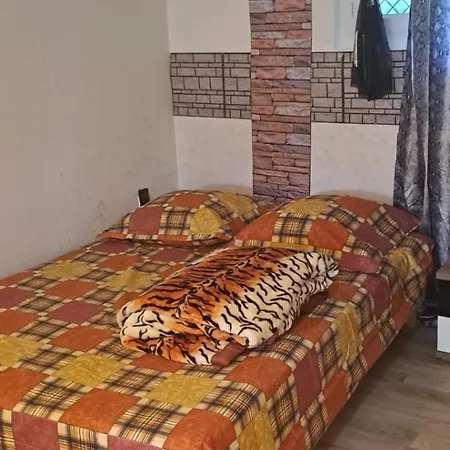 Independant - Prive Confortable & Tv Canal Penzion